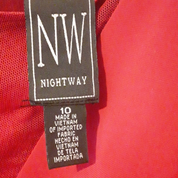 Red Dress with mesh - Picture 5 of 8